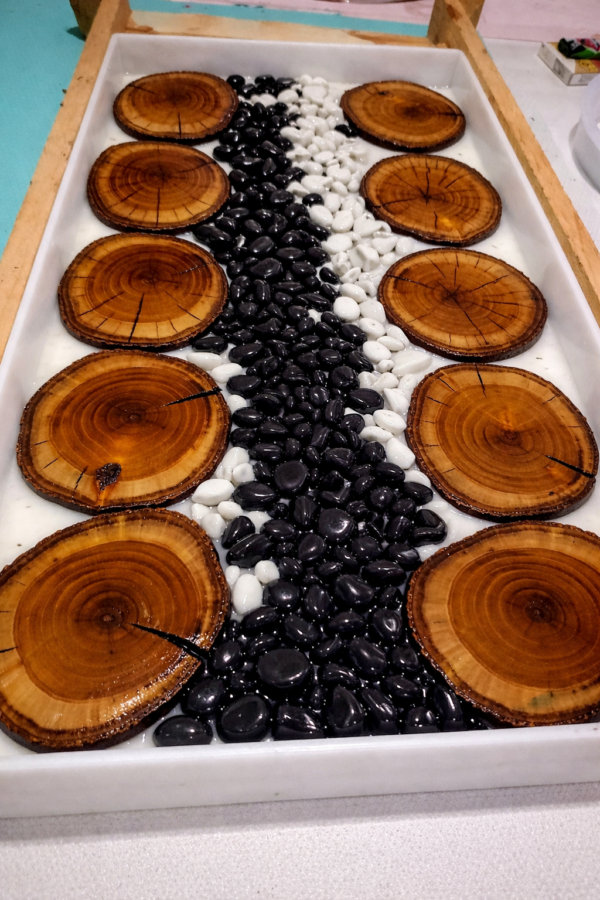 Pure River – Custom Wood Slice & Resin Coffee Table